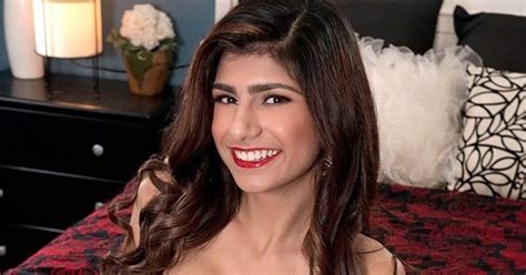 mia khalifa boobs xxx|Mia Khalifa Kanal